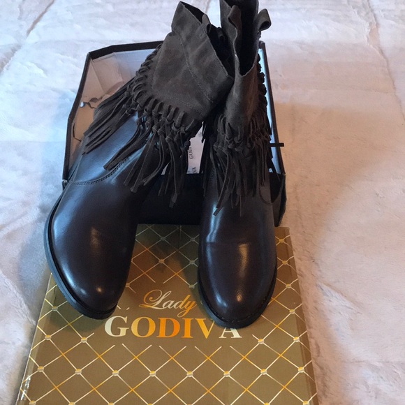 Shoes - Fringed Boot